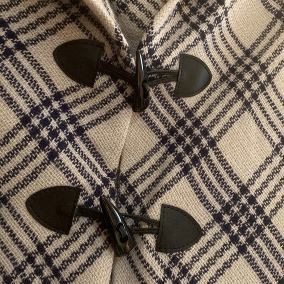 Wrap - Picture 2 of 7